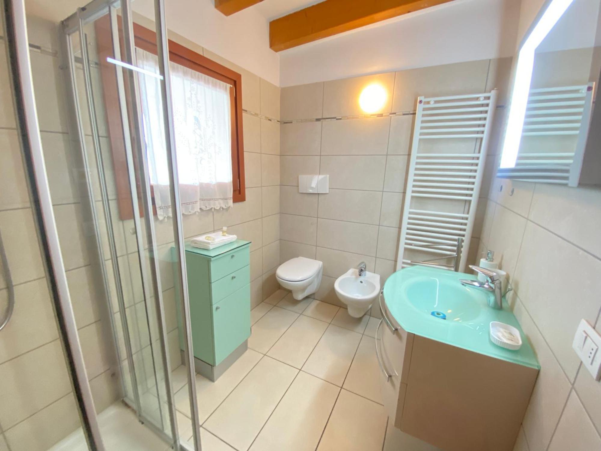 Silver Thermal Home อาร์โก ภายนอก รูปภาพ